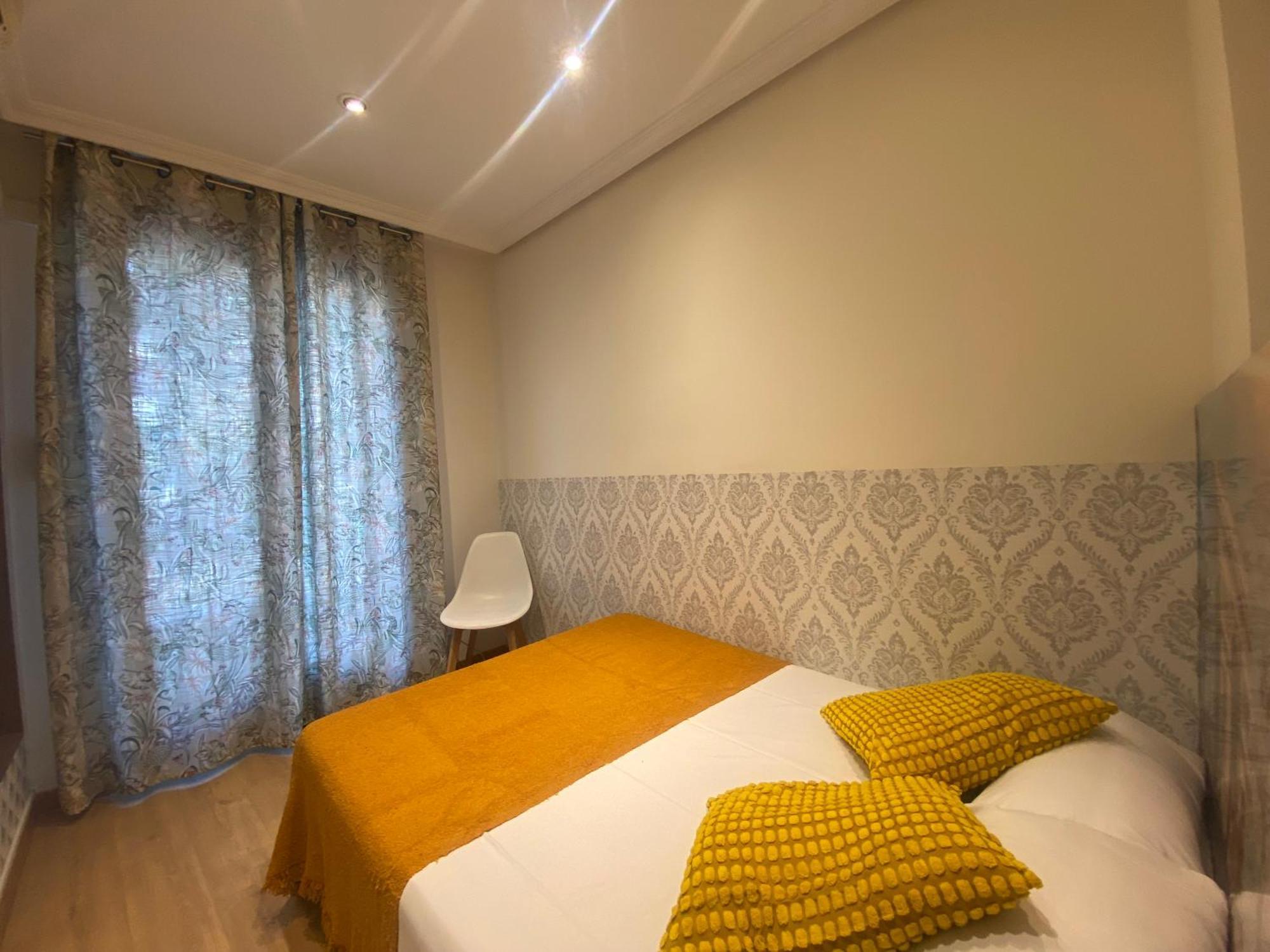 El Jardin Del Angel Ferrocarril Apartment Madrid Bagian luar foto