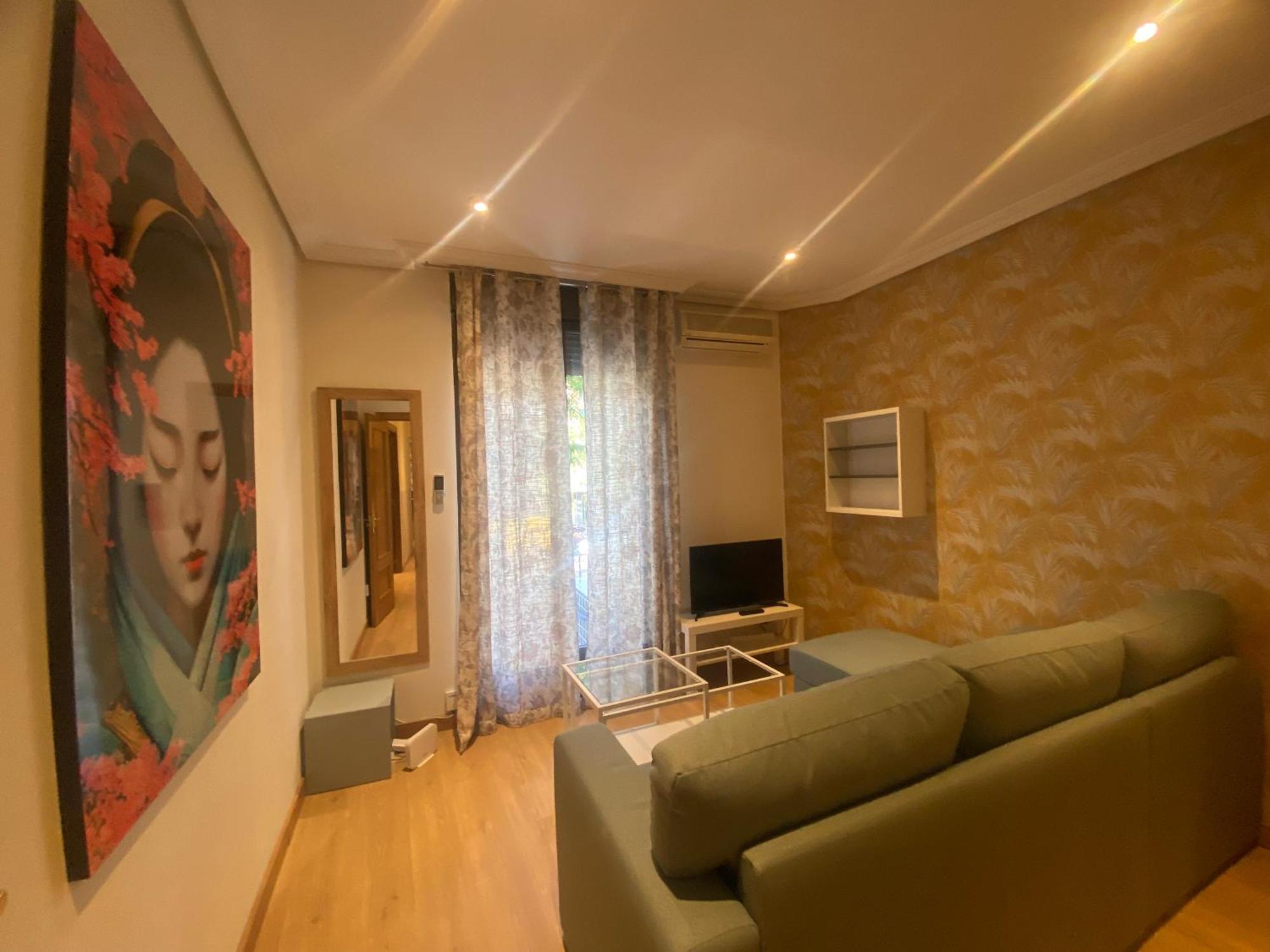 El Jardin Del Angel Ferrocarril Apartment Madrid Bagian luar foto